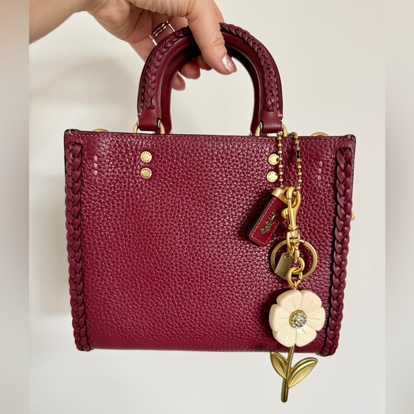 Daisy Bag Charm Keychain - Picture 2 of 3